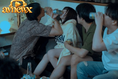 หนังxxx ผู้ชายหื่นกามอัดจนน้ำแตกในงานปาร์ตี้ WAAA-443